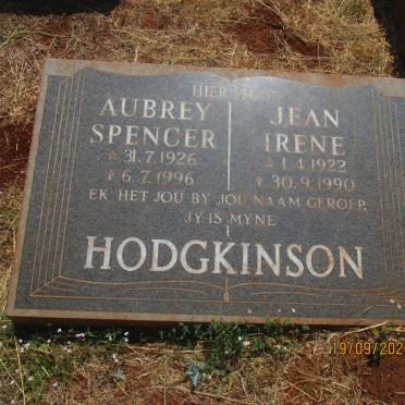 HODGKINSON Aubrey Spencer 1926-1996 &amp; Jean Irene 1922-1990