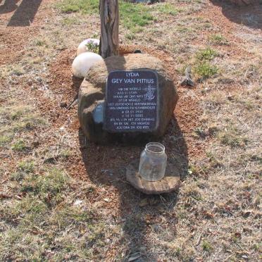 PITTIUS Lydia, Gey van 1931-2002