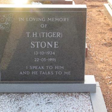 STONE T.H. 1934-1991