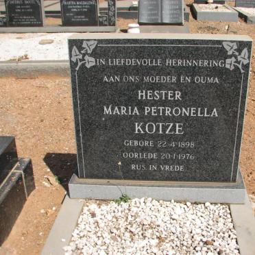 KOTZE Hester Maria Petronella 1898-1976
