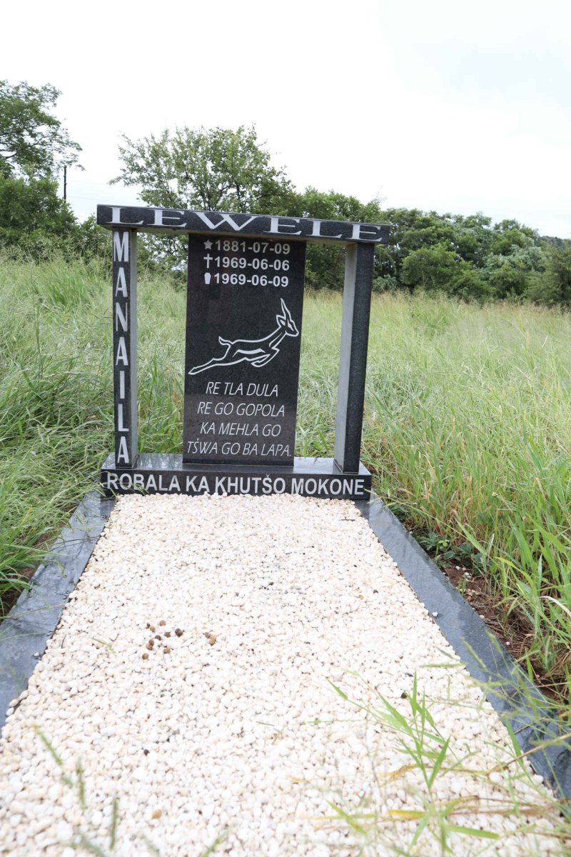 LEWELE Manaila 1881-1969