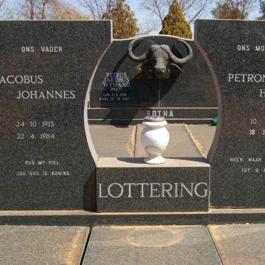 LOTTERING Jacobus Johannes 1915-1964 &amp; Petronella Hermina 1921-1995