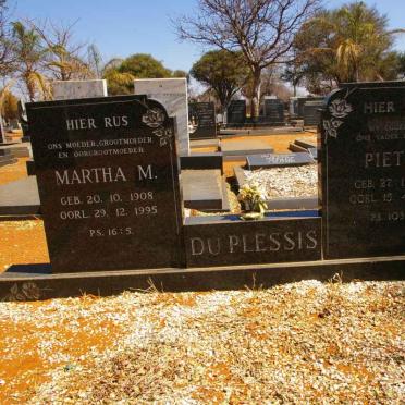 P - Vanne :: Surnames - P