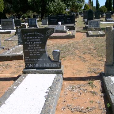MERWE Johannes Stephanus, van der 1883-1957 &amp; Maria Johanna Albertha VAN RENSBURG nee VAN DEVENTER 1892-1969