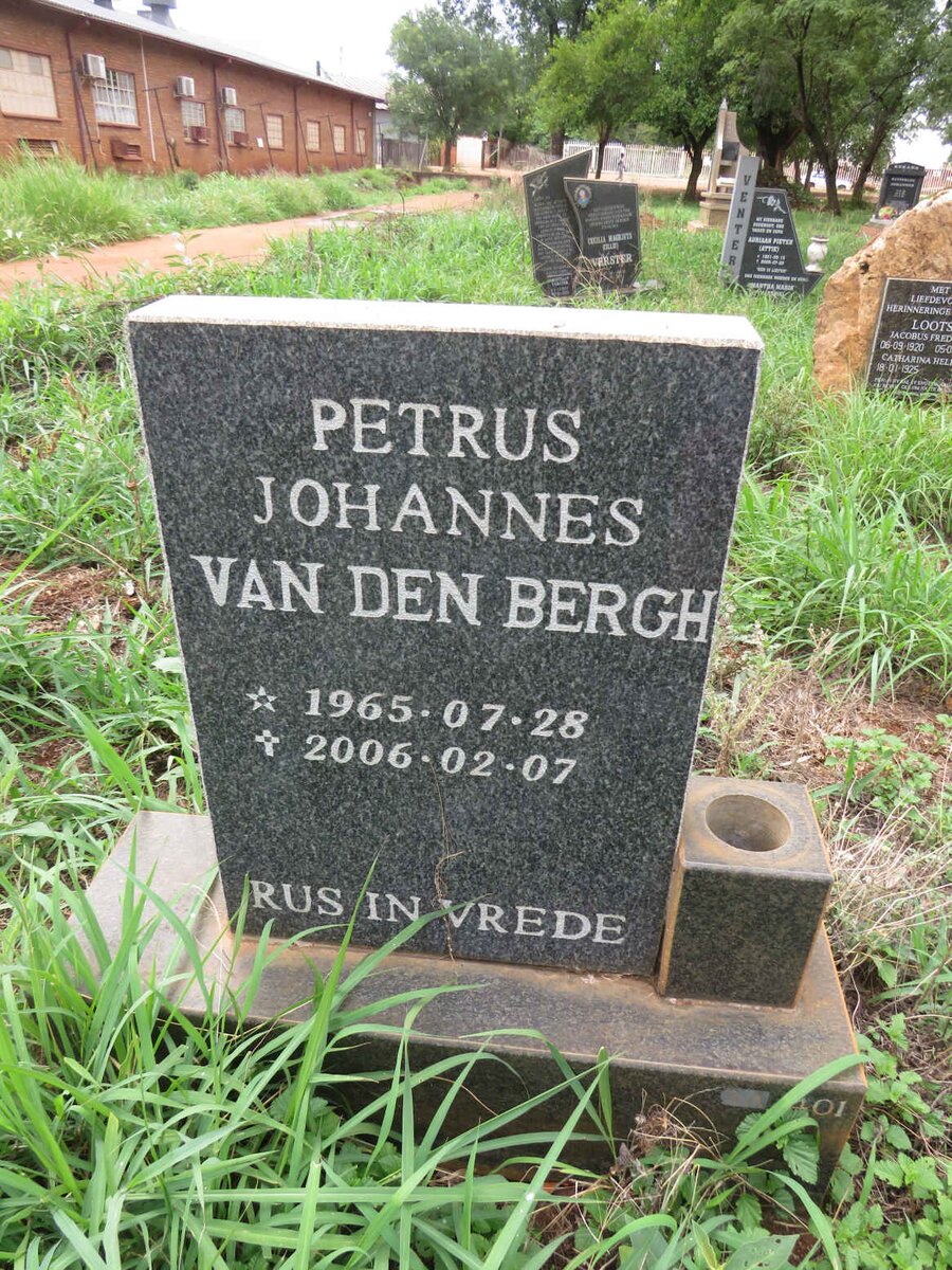 BERGH Petrus Johannes, van den 1965-2006