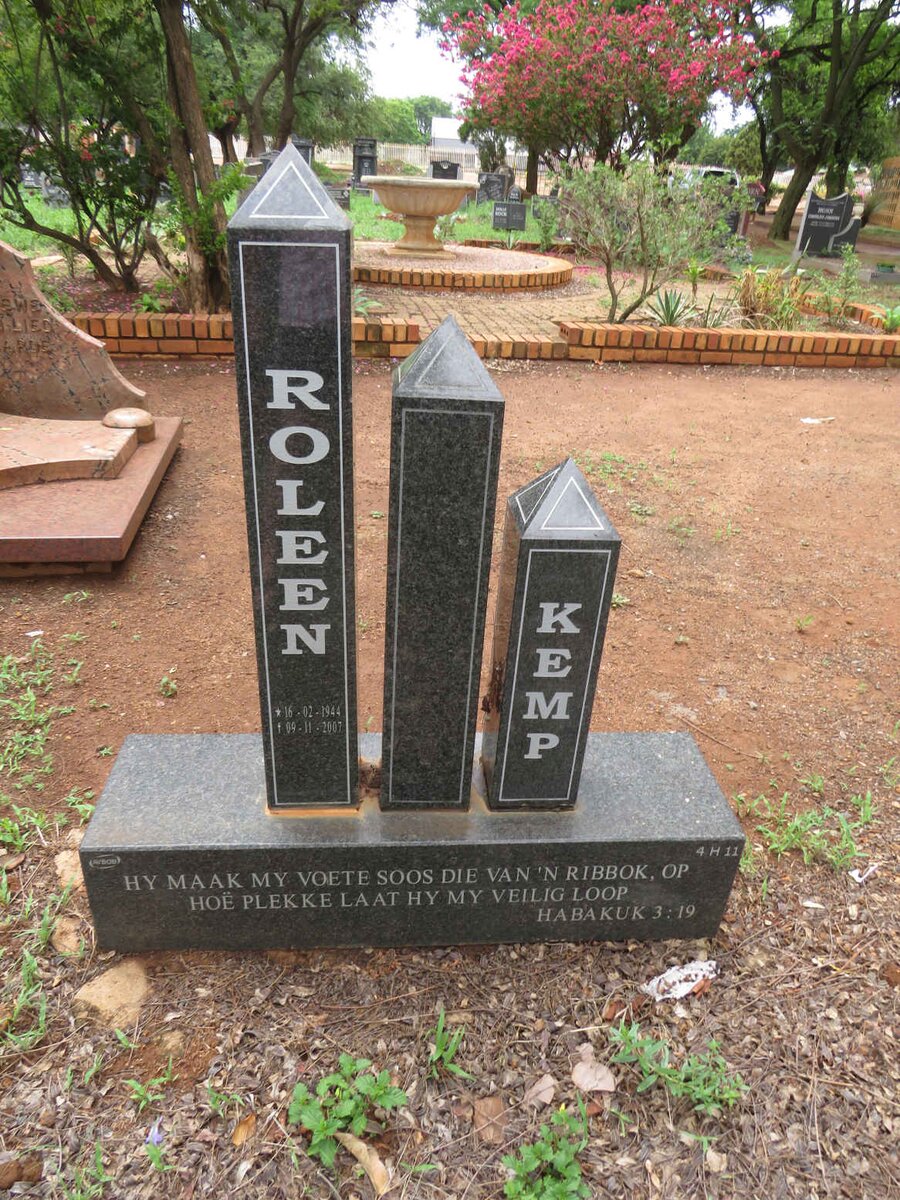 KEMP Roleen 1944-2007