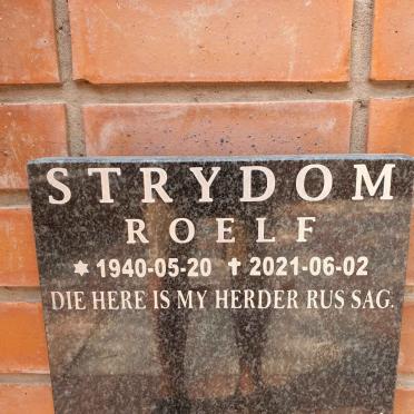 STRYDOM Roelf 1940-2021