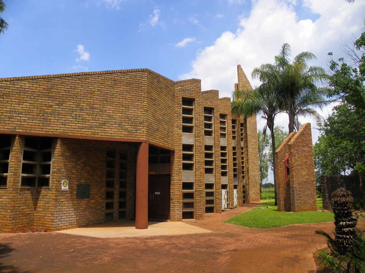 2. Overview / Oorsig