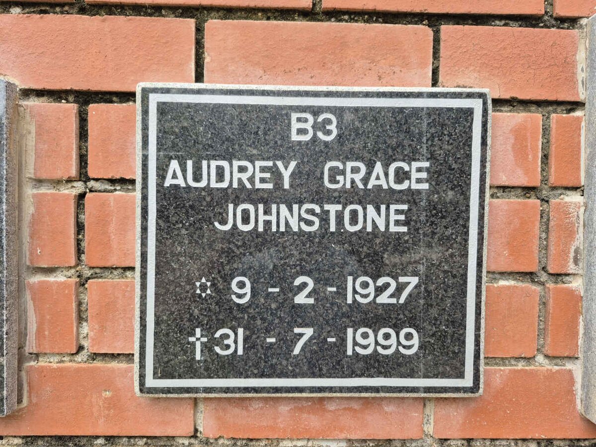 JOHNSTONE Audrey Grace 1927-1999