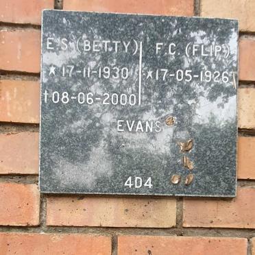 EVANS F.C. 1926- & E.S. 1930-2000