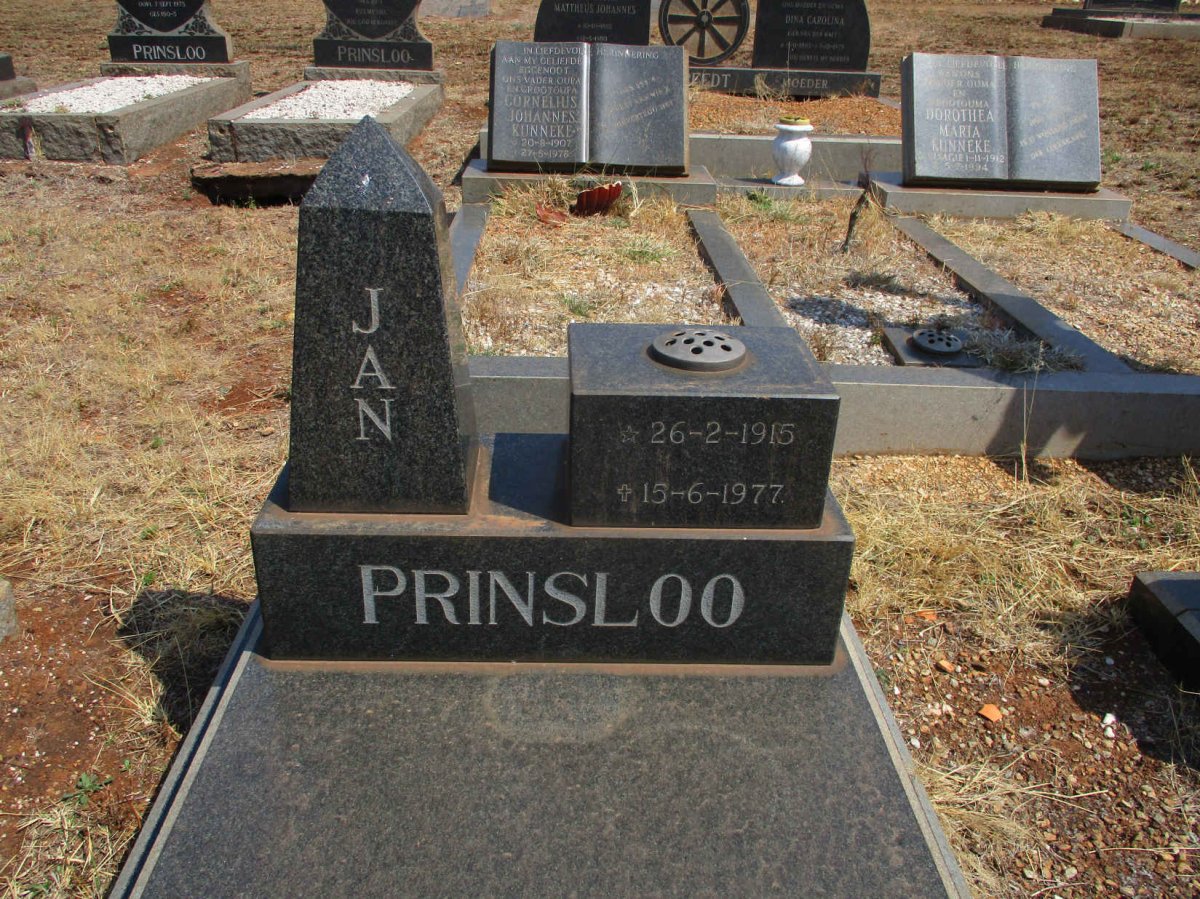 PRINSLOO Jan 1915-1977