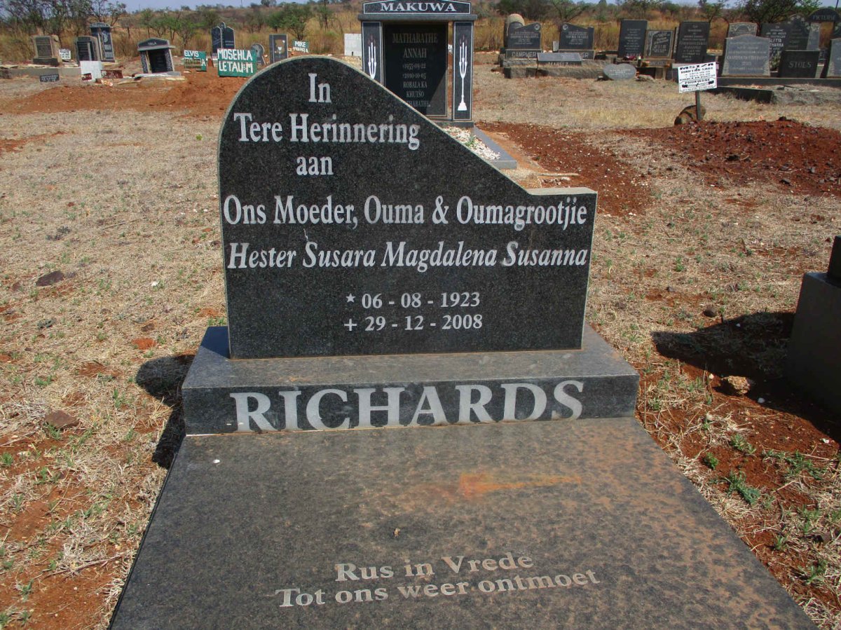 RICHARDS Hester Susara Magdalena Susanna 1923-2008