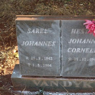 DYK Sarel Johannes, van 1943-2004 &amp; Hester Johanna Cornelia 1944-