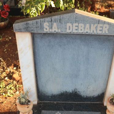 DEBAKER S.A. 1968-2004