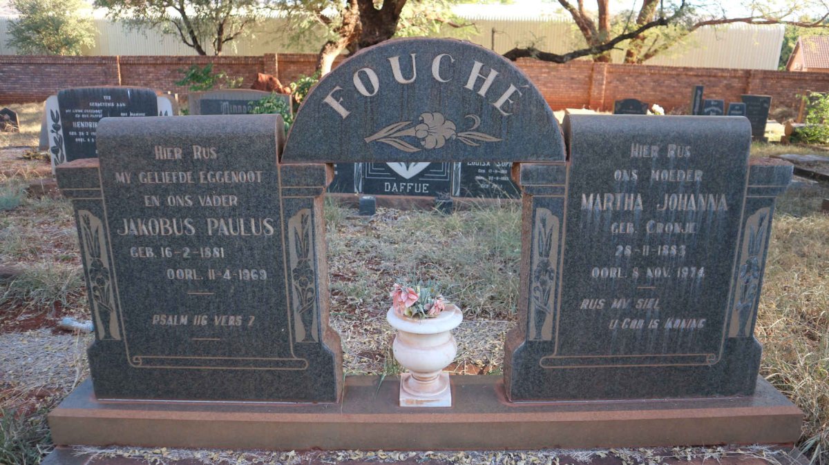 FOUCHE Jakobus Paulus 1881-1969 &amp; Martha Johanna CRONJE 1893-1974