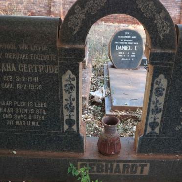 GEBHARDT Jan Andries 1934- &amp; Juliana Gertrude 1941-1959