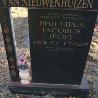 NIEUWENHUIZEN Phillipus Jacobus, van 1936-2005