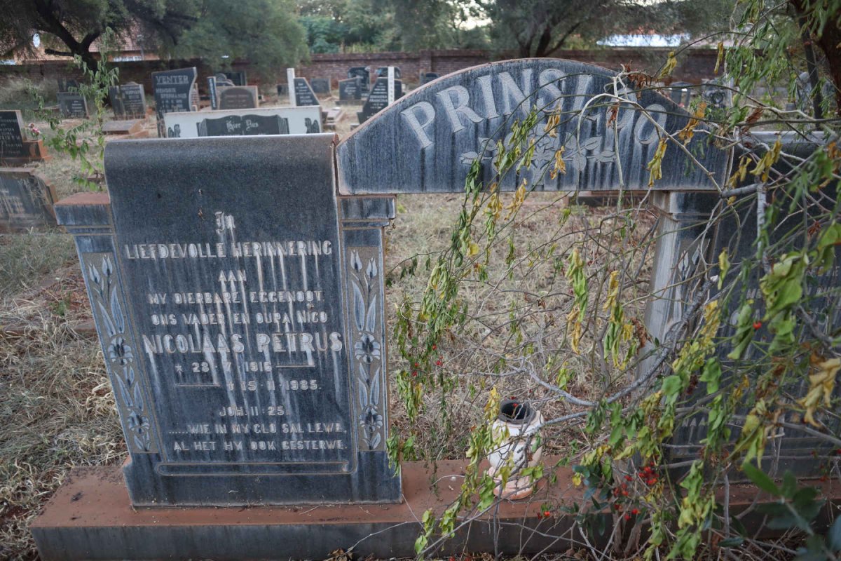 PRINSLOO Nicolaas Petrus 1916-1985