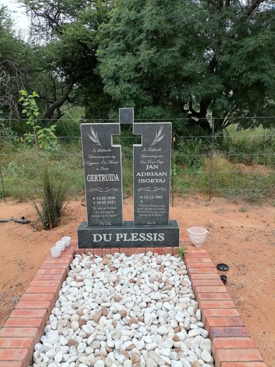 PLESSIS Jan Adriaan, du 1942- & Gertruida 1946-2021