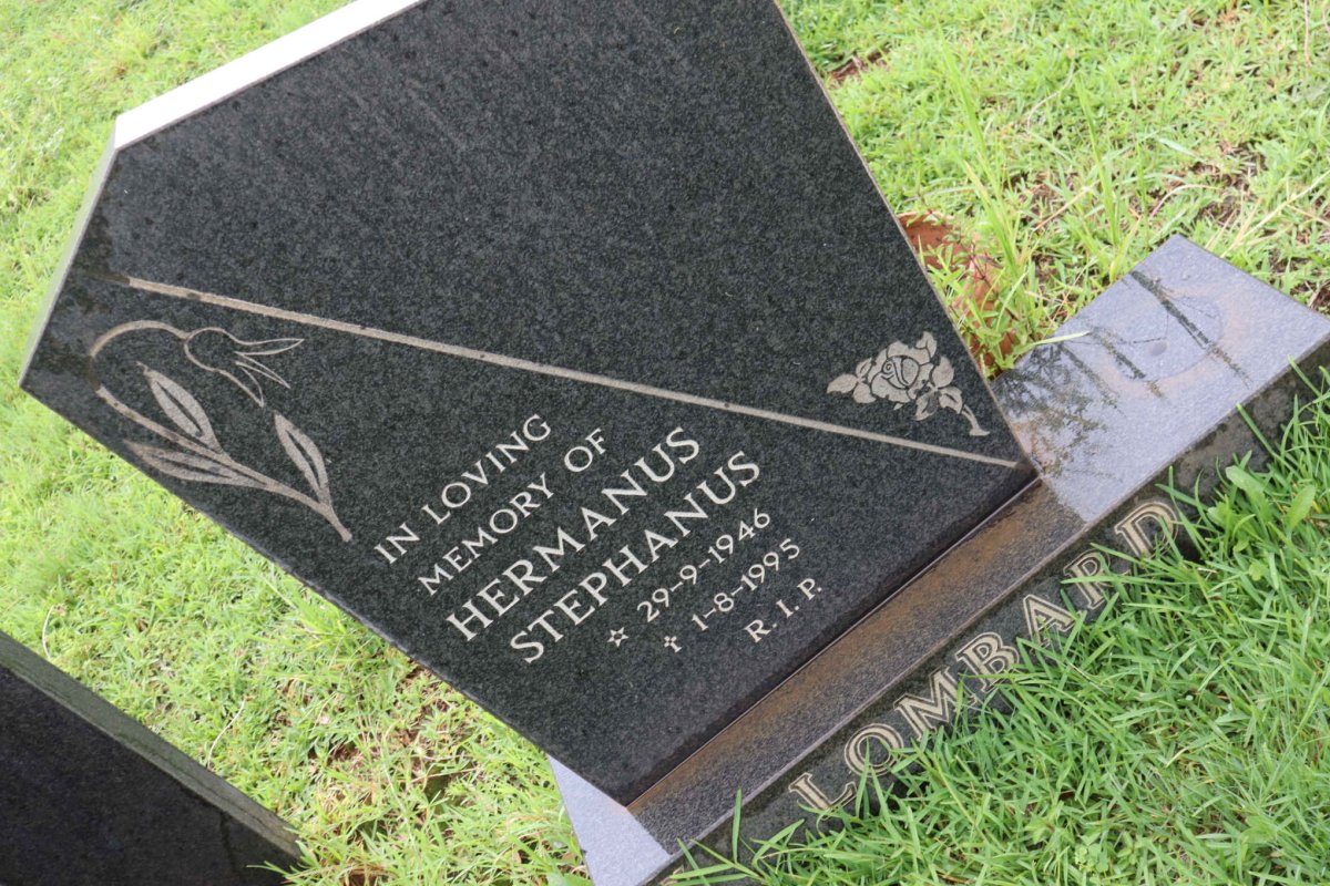 LOMBARD Hermanus Stephanus 1946-1995
