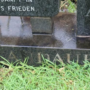 LANDAUER Rosa 1906-1995