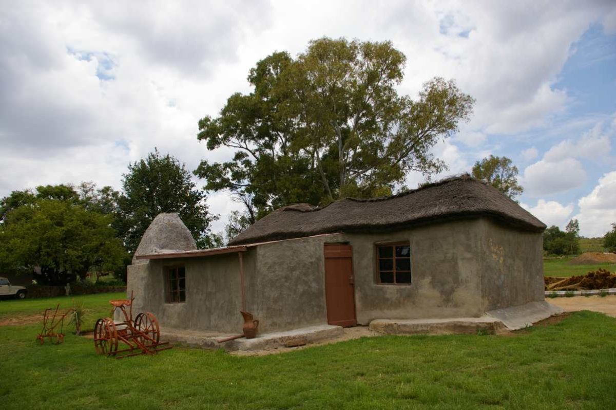 2. Overview / Oorsig