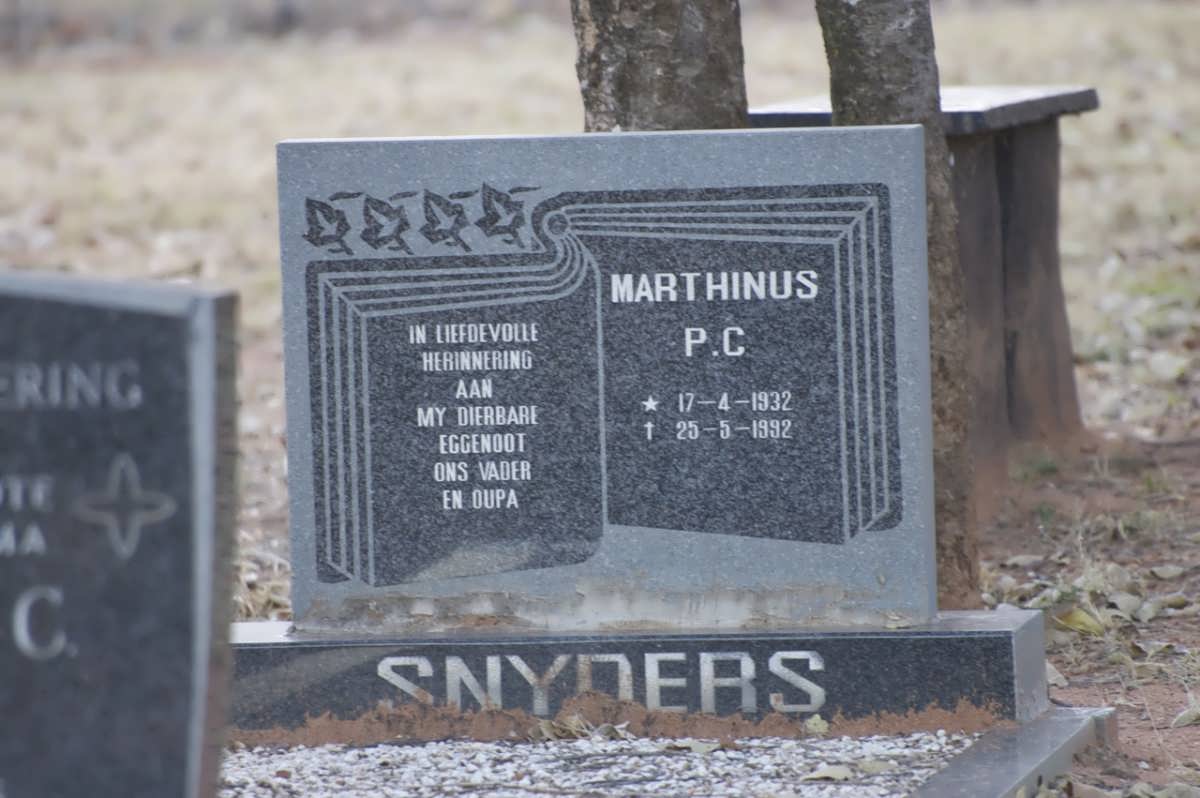 SNYDERS Marthinus P.C. 1932-1992