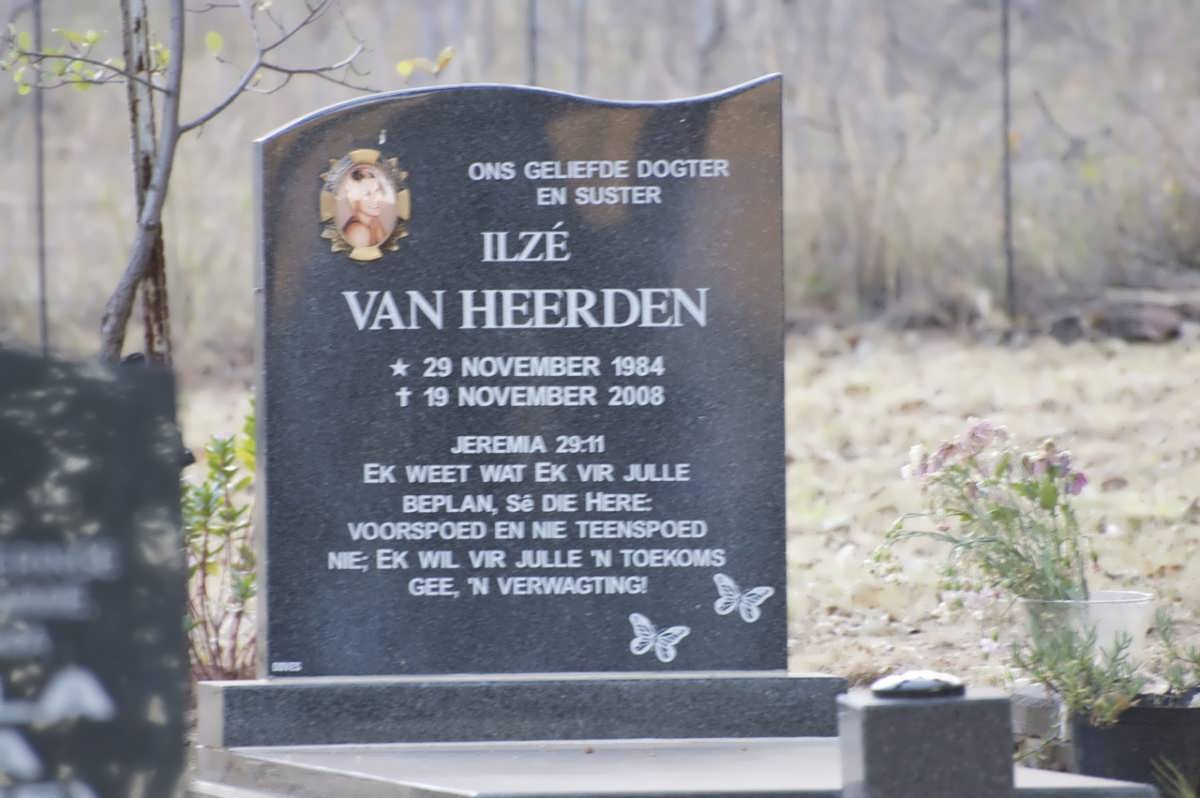 HEERDEN Ilzé, van 1984-2008