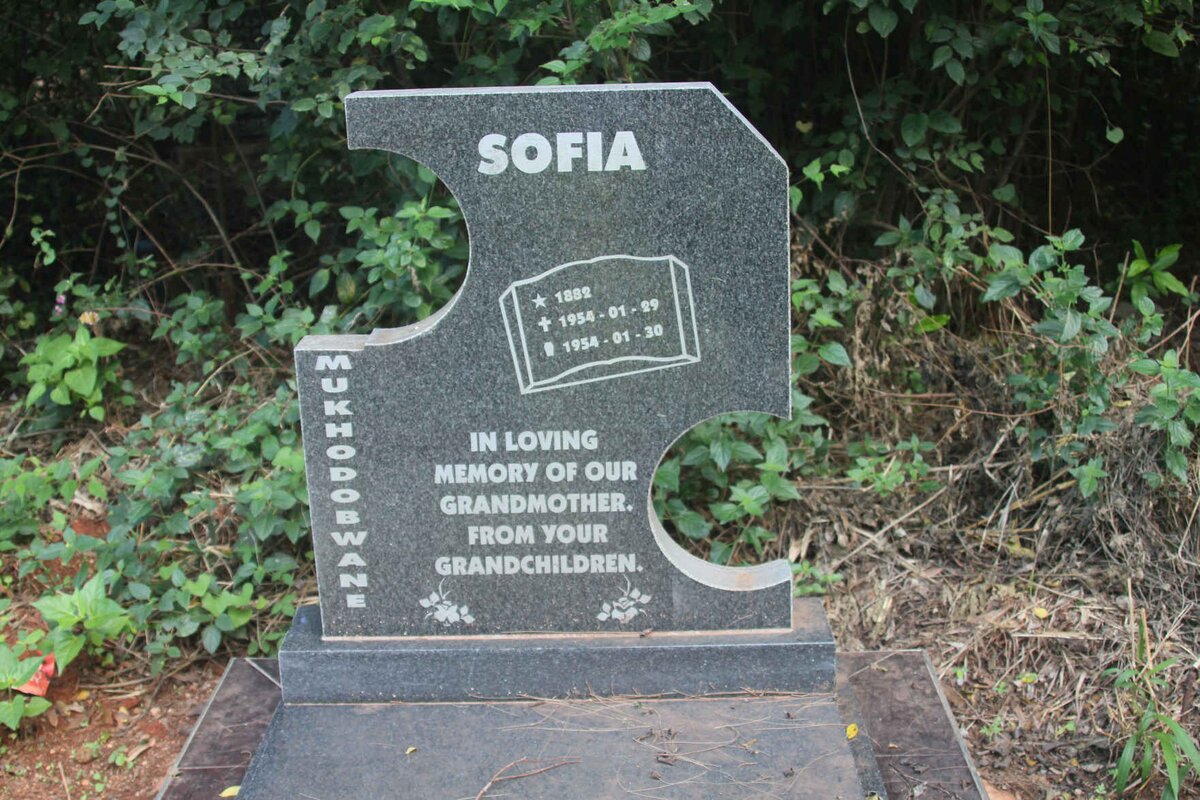 MUKHODOBWANE Sofia 1882-1954