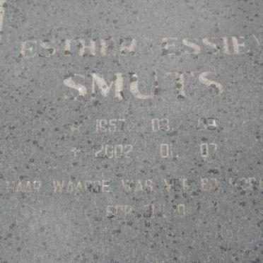 SMUTS Esther 1957-2002