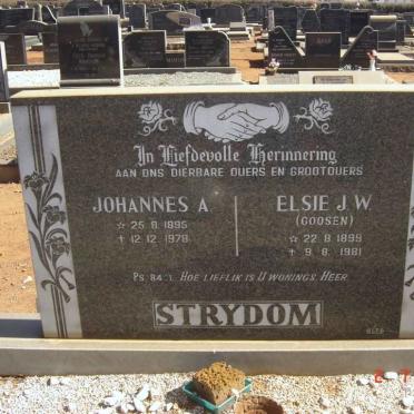 STRYDOM Johannes A. 1895-1978 &amp; Elsie J.W. GOOSEN 1899-1981