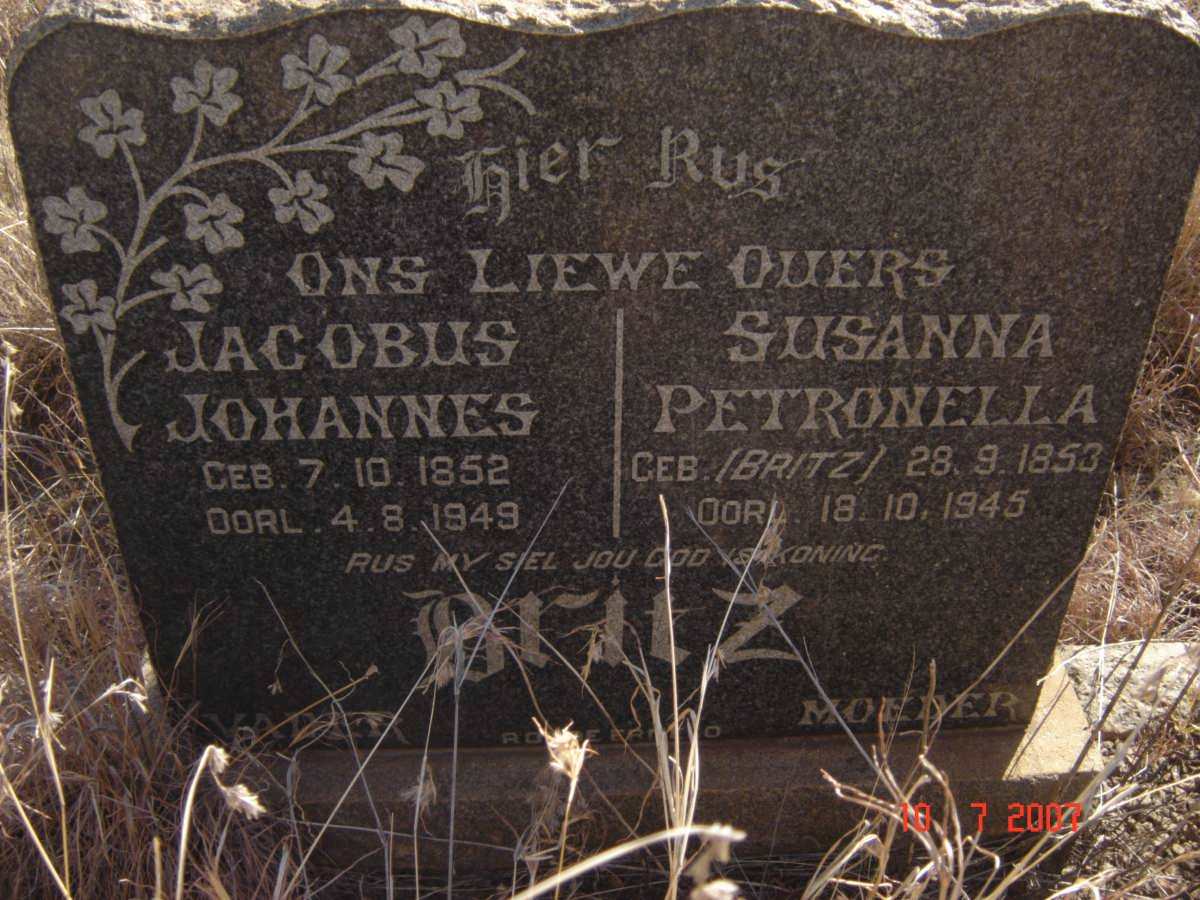 BRITZ  Jacobus Johannes 1852-1949 &amp; Susanna Petronella BRITZ 1853-1945
