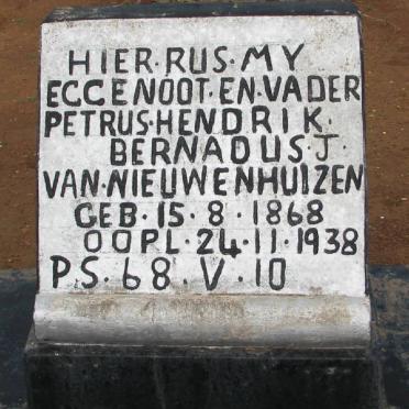 NIEUWENHUIZEN Petrus Hendrik Bernadus, J. van 1868-1938 &amp; Anna Rosiena Petronella 1869-1944