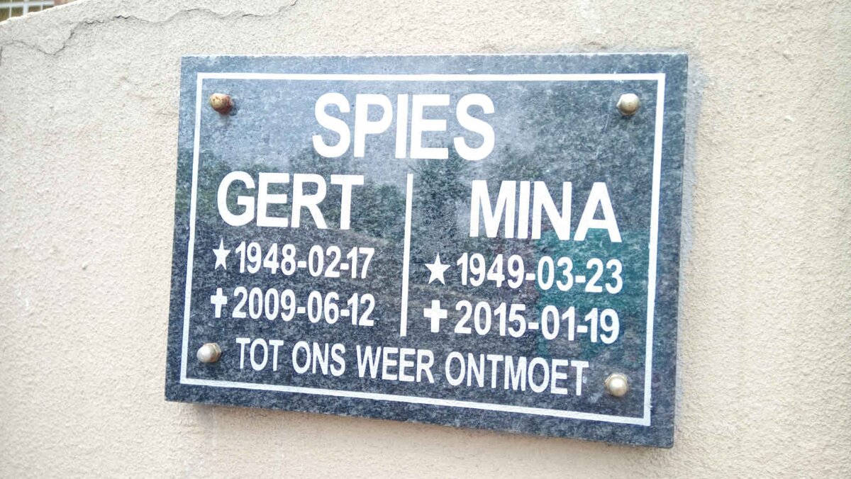 SPIES Gert 1948-2009 &amp; Mina 1949-2015