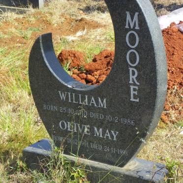 MOORE William 1910-1986 &amp; Olive May 1911-1998