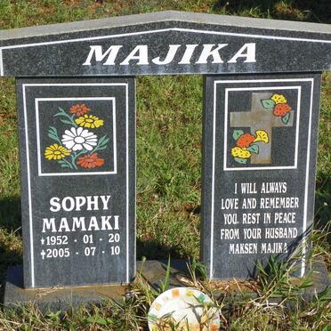 MAJIKA Sophy Mamaki 1952-2005