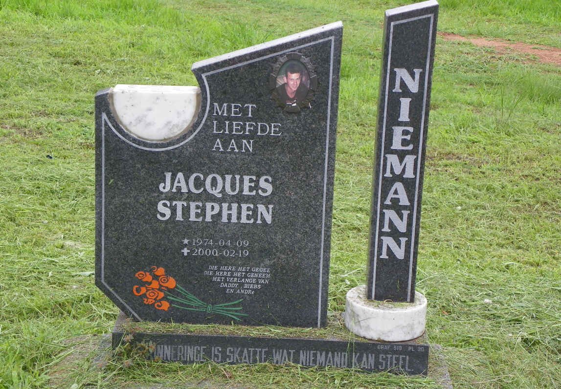 NIEMANN Jacques Stephen 1974-2000