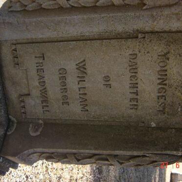 ORANJE Evelyn Mary nee TREADWELL 1874-1895  (e)