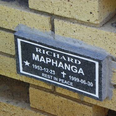 MAPHANGA Richard 1953-1999
