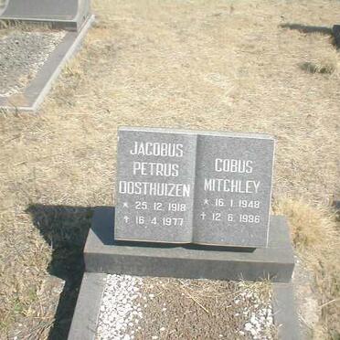 OOSTHUIZEN Jacobus Petrus 1918-1977, OOSTHUIZEN Cobus Mitchley 1948-1986