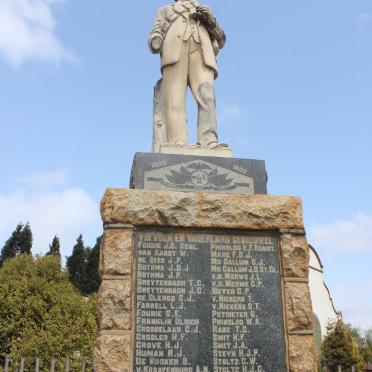 1. Gedenkmonument / Memorial monument 1899-1902