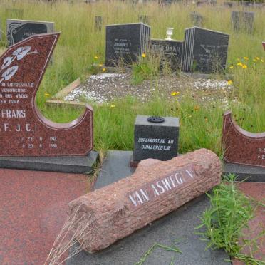 ASWEGEN F.J.C., van 1912-1996 &amp; J.M. 1920-1976