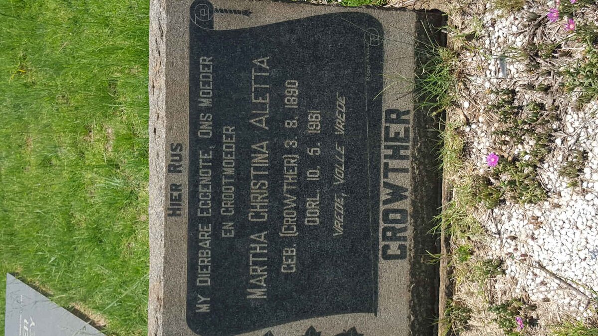 CROWTHER Robert Frederick 1883-1969 &amp; Martha Christina Aletta CROWTHER 1890-1961