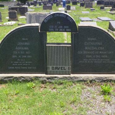 DAVEL Hendrik Jacobus Hans 1909-1995 &amp; Catharina Magdalena BENADE 1917-1959 :: DAVEL Johanna Adriana 1927-1985