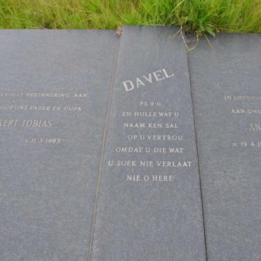 DAVEL Ockert Tobias 1896-1983 &amp; Anna Susanna 1910-1995