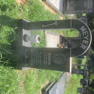 MEYER Nadia 1988-2009