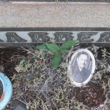 SLABBER John Francis 1883-1959 &amp; Catharina Cornelia DE BEER 1886-1979