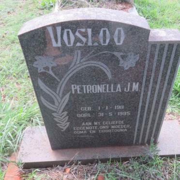 VOSLOO Petronella J.M. 1911-1995