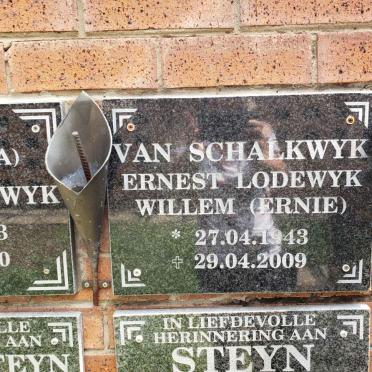 SCHALKWYK Ernest Lodewyk Willem, van 1943-2009
