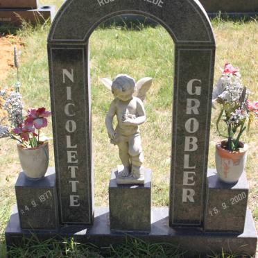 GROBLER Nicolette 1977-2000